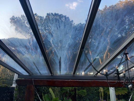 Come ripristinare una pergola in policarbonato rovinata